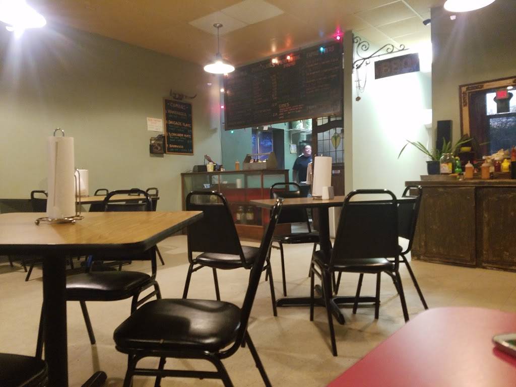 Uncle Henrys Smokehouse BBQ | restaurant | 4717 Palmetto Rd, Benton, LA 71006, USA | 3189655025 OR +1 318-965-5025