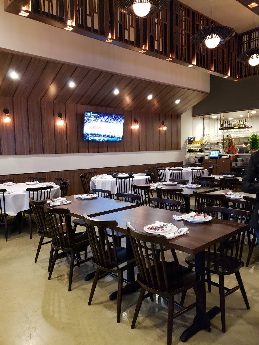 Golden Crab House | restaurant | 1830 Irving St, San Francisco, CA 94122, USA | 4157026685 OR +1 415-702-6685