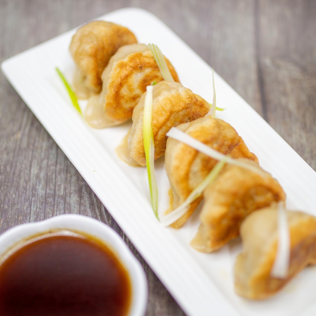 Hot Peppercorn Asian Cuisin & Bar | restaurant | 6396 Springfield Plaza, Springfield, VA 22150, USA | 7038660107 OR +1 703-866-0107