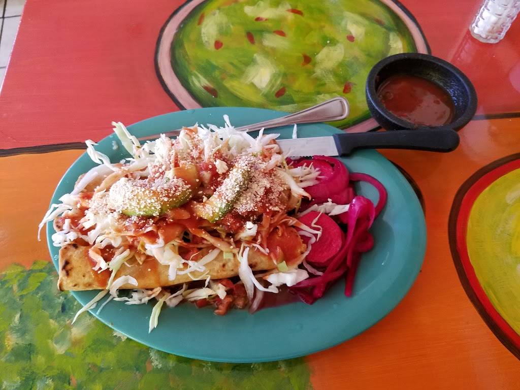 Estrella Hondumex | restaurant | 109 Roaring Fork Rd, Gatlinburg, TN 37738, USA | 8653251458 OR +1 865-325-1458