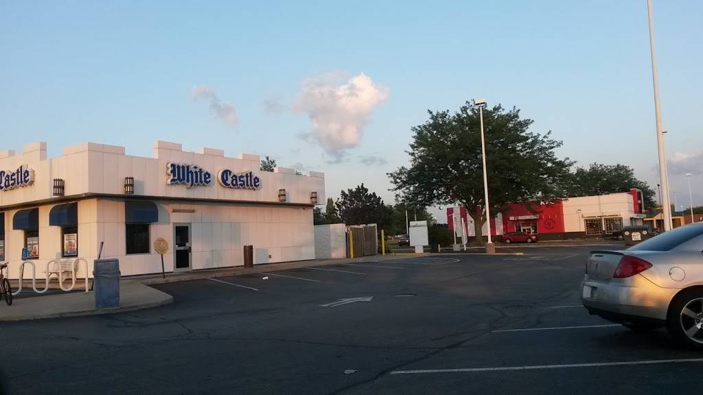 White Castle | restaurant | 5910 Crawfordsville Rd, Speedway, IN 46224, USA | 3172416316 OR +1 317-241-6316