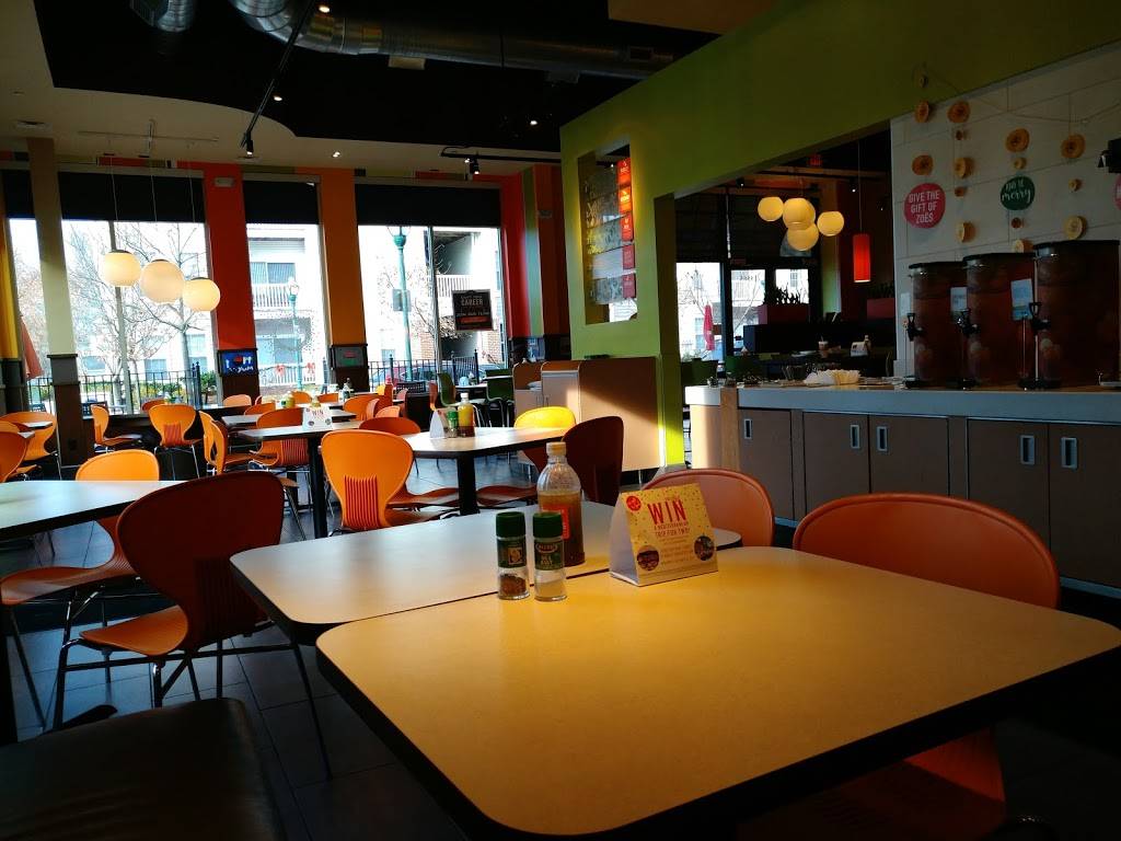 Zoës Kitchen | restaurant | 19865 Century Blvd, Germantown, MD 20874, USA | 3015159533 OR +1 301-515-9533
