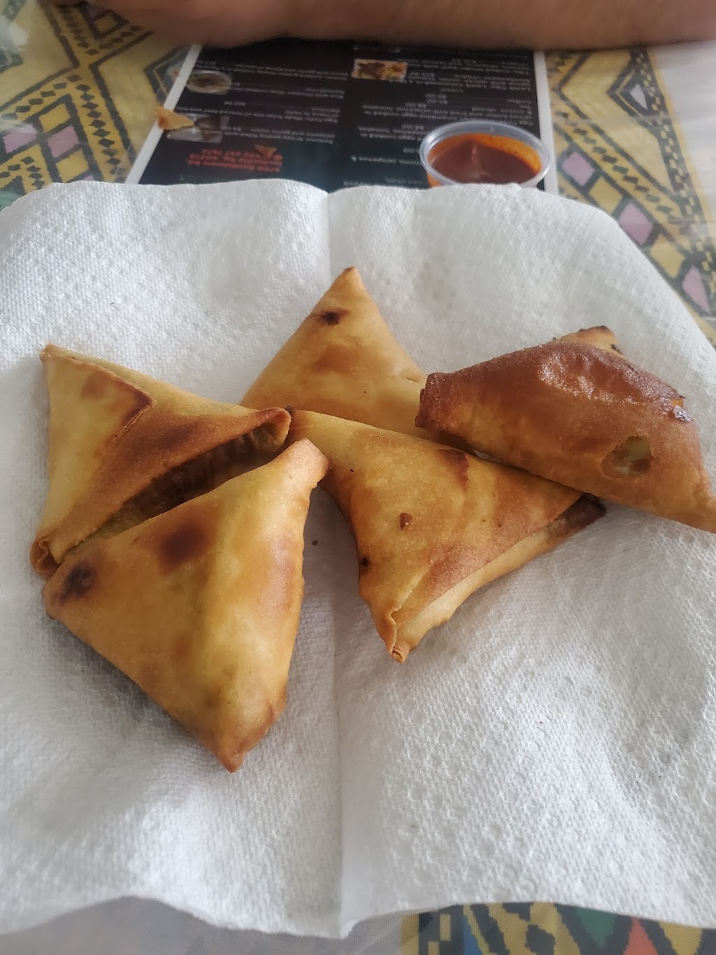 Addis Abeba Ethiopian Bar & Restaurant | restaurant | 4750 Bardstown Rd, Louisville, KY 40218, USA | 5023846296 OR +1 502-384-6296