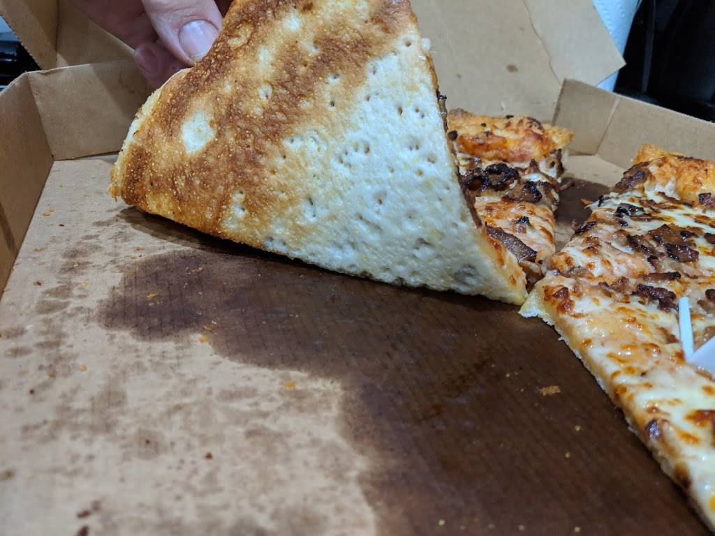 Hungry Howies Pizza | restaurant | 6736 E Baseline Rd, Mesa, AZ 85206, USA | 4803786999 OR +1 480-378-6999