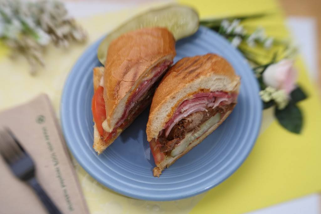 Artefino Art Gallery Café | cafe | 1900 Superior Ave, Cleveland, OH 44114, USA | 2168301400 OR +1 216-830-1400