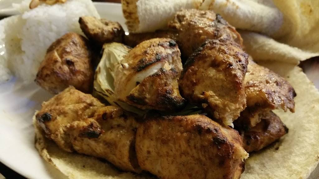 The Vault Anaheim | restaurant | 2951 W Ball Rd, Anaheim, CA 92804, USA | 7142521111 OR +1 714-252-1111