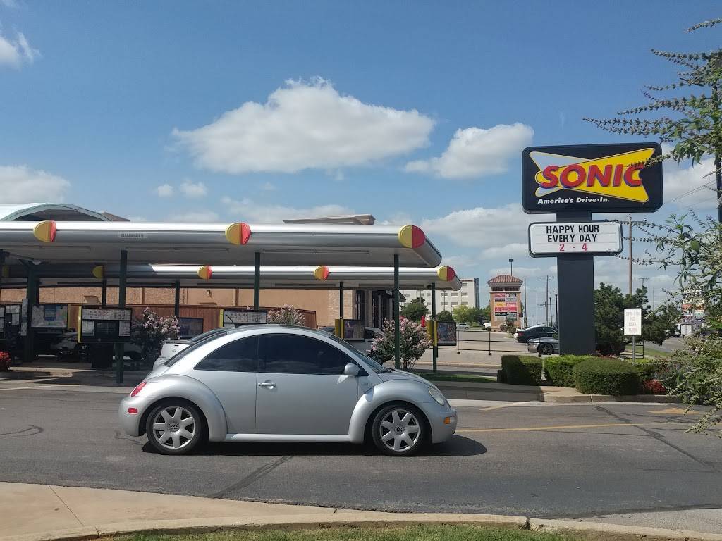 Sonic Drive-In | restaurant | 317 S Bryant Ave, Edmond, OK 73034, USA | 4053412242 OR +1 405-341-2242