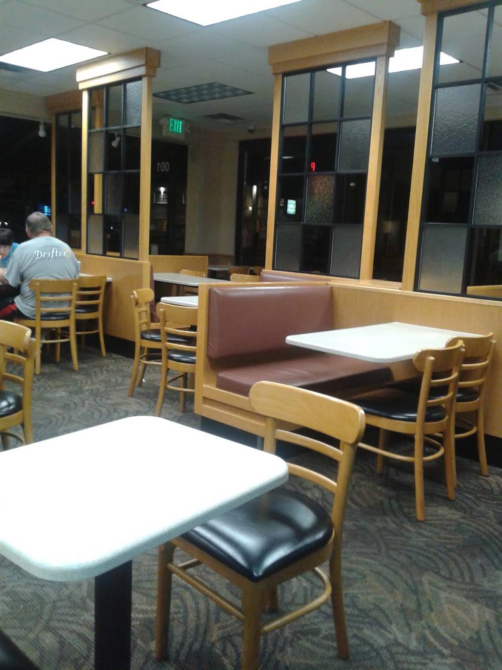 Wendys | restaurant | 1001 Redwood St, Vallejo, CA 94590, USA | 7076432270 OR +1 707-643-2270