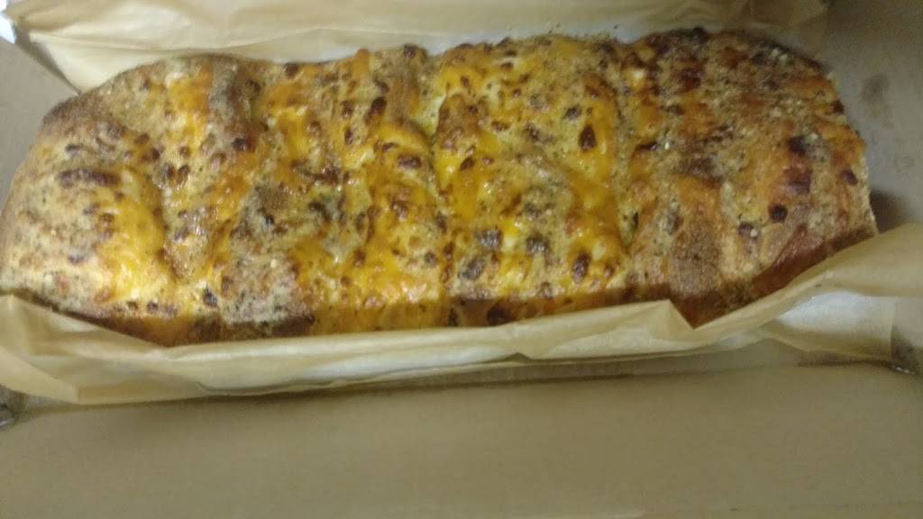 Dominos Pizza | meal delivery | 563 E Main St, Batavia, NY 14020, USA | 5853433344 OR +1 585-343-3344