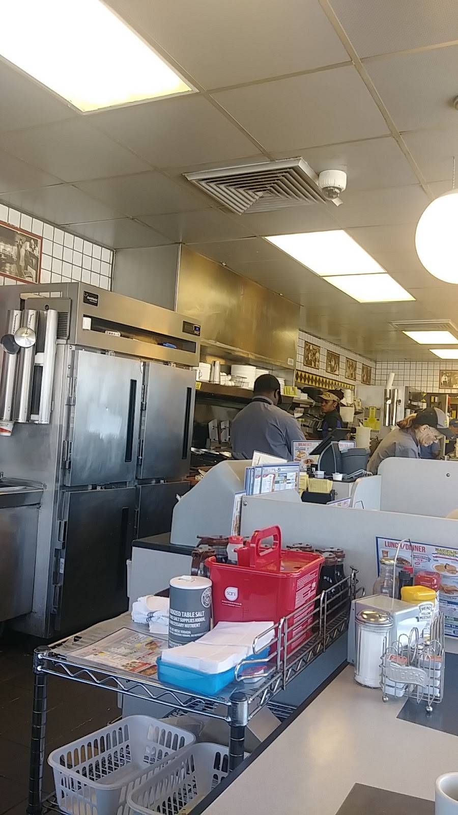 Waffle House | meal takeaway | 1819 W Hill Ave, Valdosta, GA 31601, USA | 2292458513 OR +1 229-245-8513