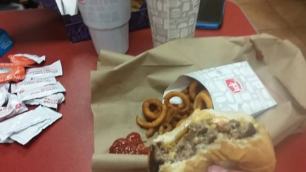 Jack in the Box | restaurant | 26510 Agoura Rd, Calabasas, CA 91302, USA | 8188809097 OR +1 818-880-9097