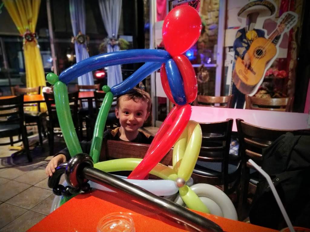 Fiesta Margarita | restaurant | 3755 Grand Blvd, Brookfield, IL 60513, USA | 7082555410 OR +1 708-255-5410