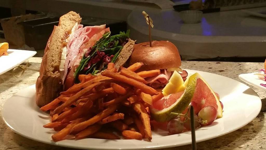 Too Bizaare | restaurant | 107 Dockside Cir, Jupiter, FL 33477, USA | 5612032510 OR +1 561-203-2510