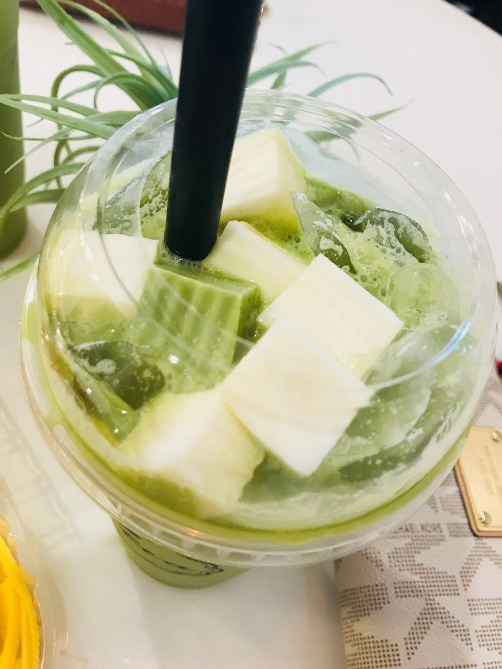 J Tea | restaurant | 12000 Bellaire Blvd, Houston, TX 77072, USA | 8328507837 OR +1 832-850-7837