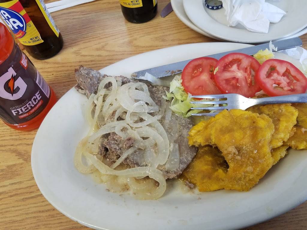 El Taino | restaurant | 3038 Scranton Rd, Cleveland, OH 44113, USA | 2166214888 OR +1 216-621-4888