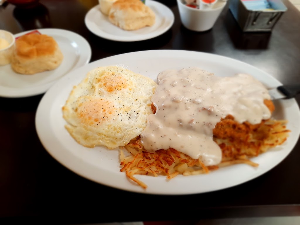 Moms Diner | cafe | 1240 State St #100, Pahrump, NV 89048, USA | 7757519929 OR +1 775-751-9929