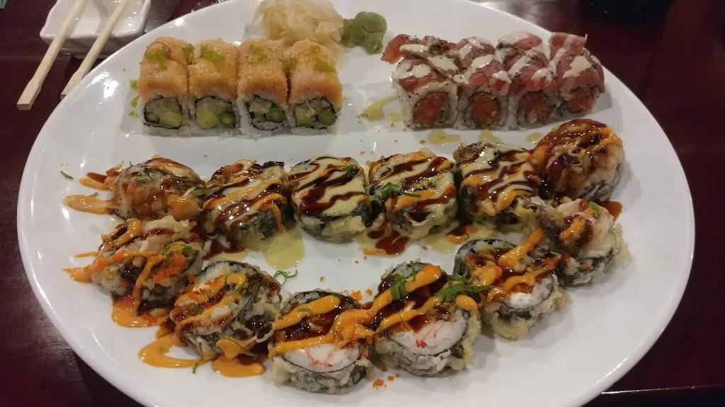 Chens | restaurant | 310 N Hanover St, Carlisle, PA 17013, USA | 7172581238 OR +1 717-258-1238