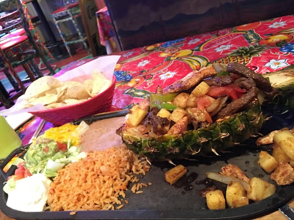 Casa Margarita | restaurant | 9549 W 151st St, Orland Park, IL 60462, USA | 7084035585 OR +1 708-403-5585