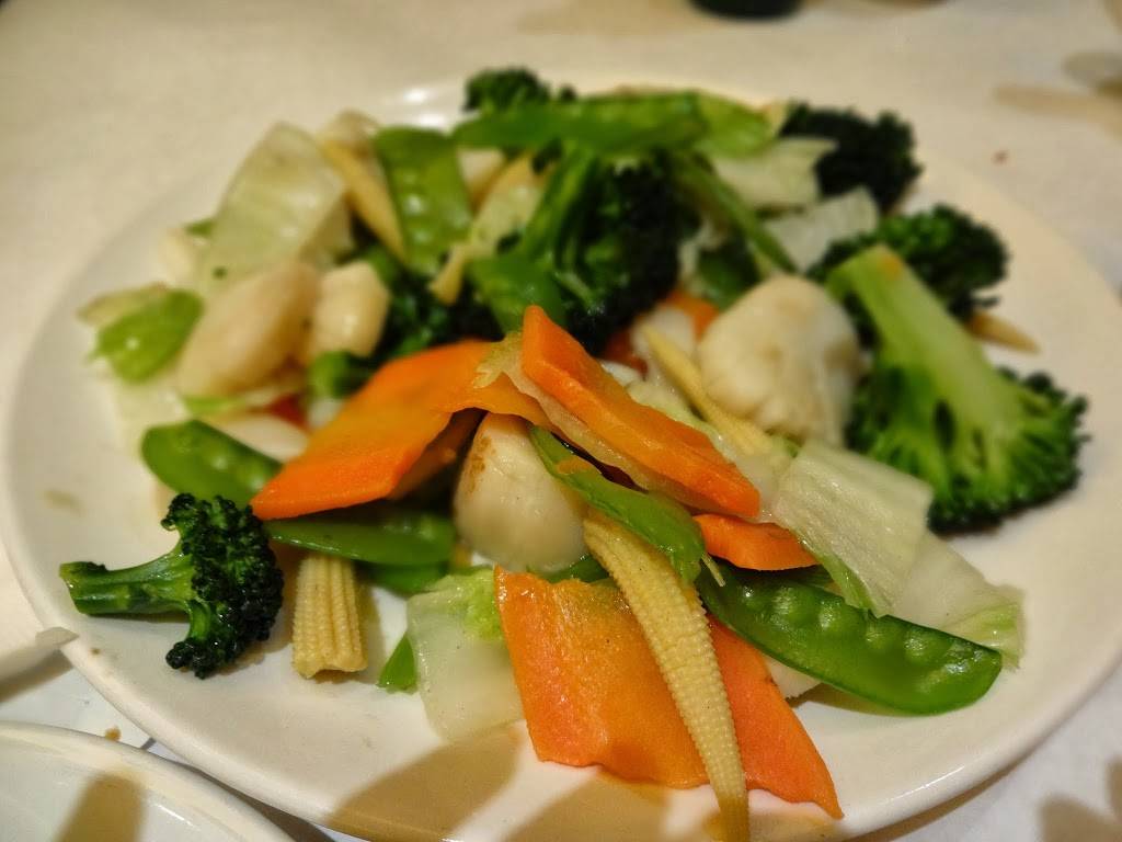 Emperor Palace | restaurant | 6700 W 120th Ave, Broomfield, CO 80020, USA | 3036351688 OR +1 303-635-1688