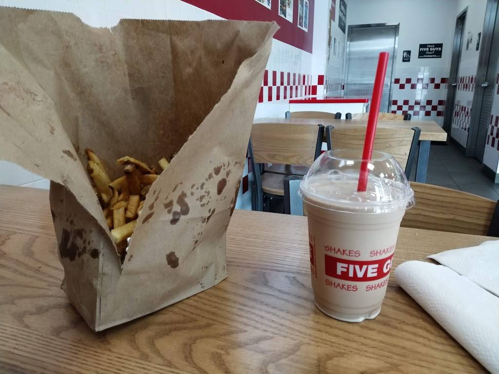 Five Guys | meal takeaway | 3500 East-West Hwy, Hyattsville, MD 20782, USA | 3019559160 OR +1 301-955-9160