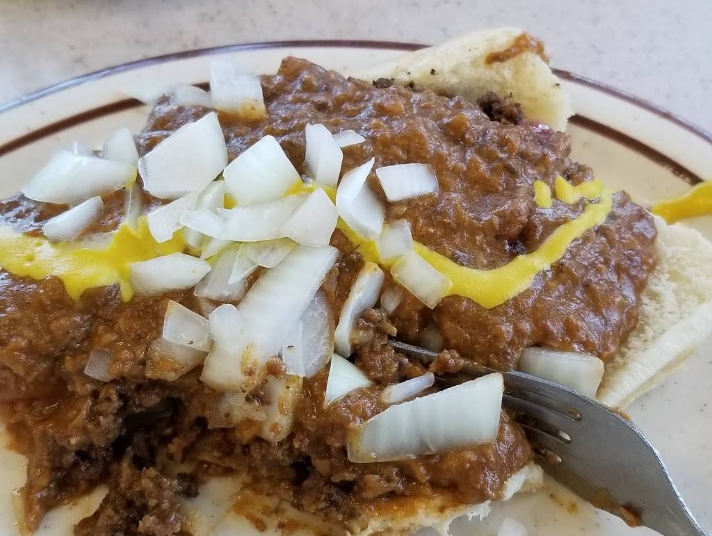 Leos Coney Island | restaurant | 20790 Pontiac Trail, South Lyon, MI 48178, USA | 2484466004 OR +1 248-446-6004