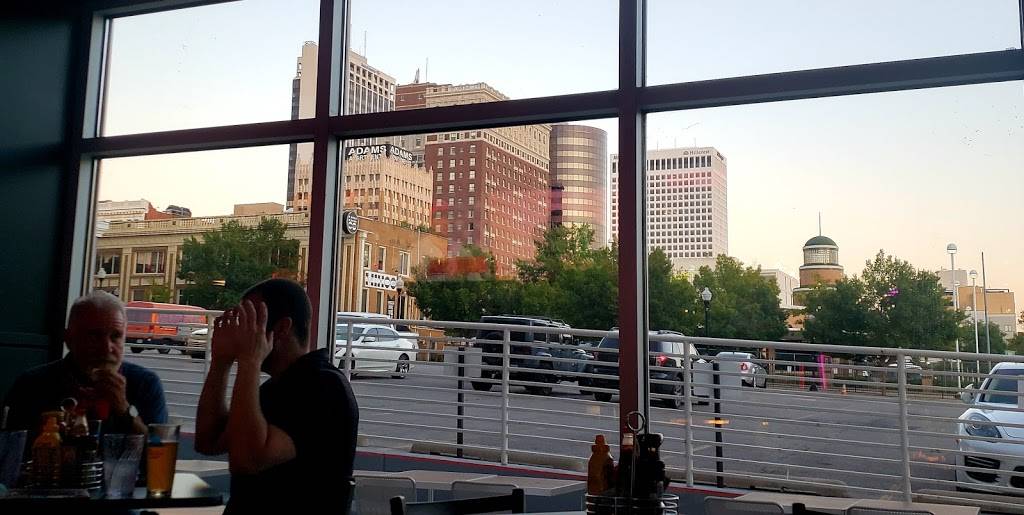 Arena Pub & Grill - Tulsa | restaurant | 201 S Denver Ave., Tulsa, OK 74103, USA | 9188791990 OR +1 918-879-1990