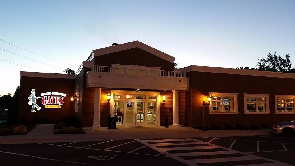 Gates Bar-B-Q | restaurant | 10440 E US Hwy 40, Independence, MO 64055, USA | 8163535880 OR +1 816-353-5880