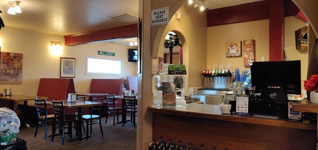 Boomers Wall Street Pizza | restaurant | 39041 Proctor Blvd, Sandy, OR 97055, USA | 5036683578 OR +1 503-668-3578