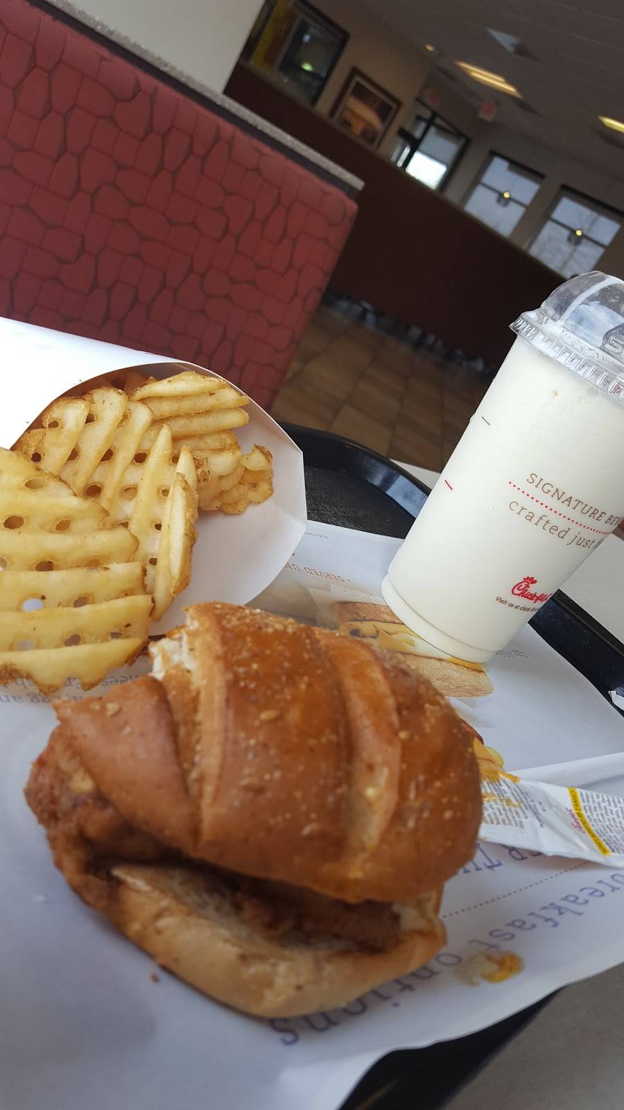 Chick-fil-A | restaurant | 6000 Harris Lane, Bessemer, AL 35022, USA | 2054263190 OR +1 205-426-3190