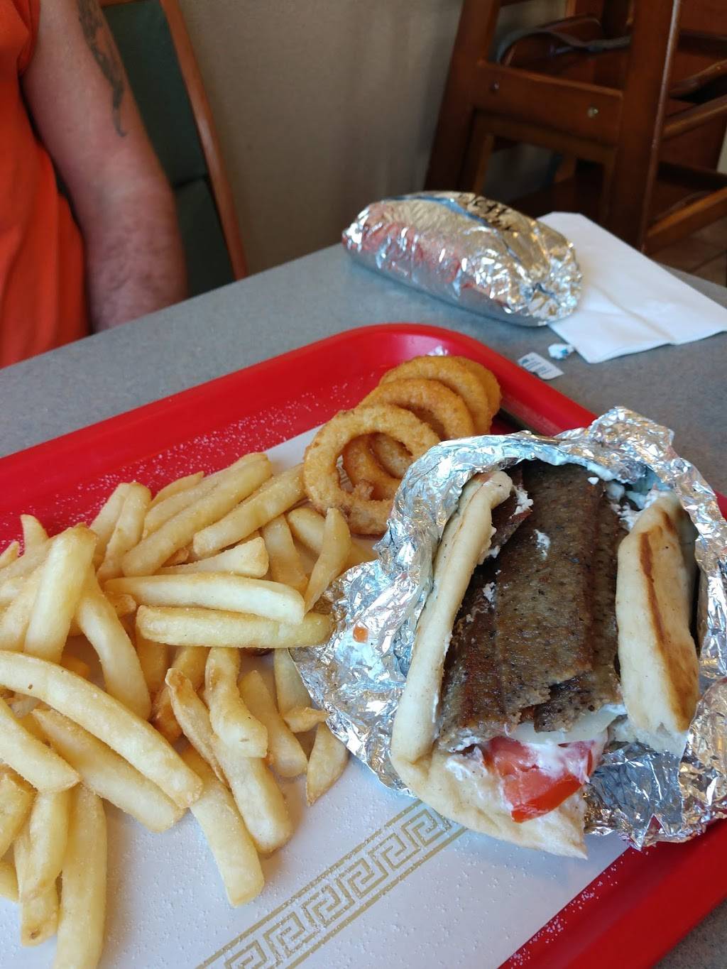 Gyros & More | restaurant | 1515 Broadway Ave, Lorain, OH 44052, USA | 4402446120 OR +1 440-244-6120