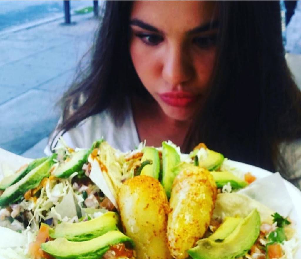 Fish Taco Express | restaurant | 1675 N Perris Blvd Ste A-14, Perris, CA 92571, USA | 9513490131 OR +1 951-349-0131