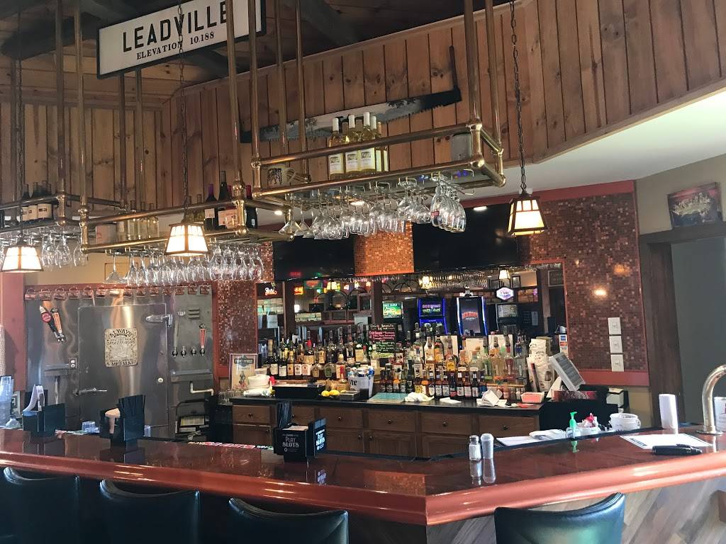 Broken Chimney Restaurant and Bar | restaurant | 618 Tenney St, Kewanee, IL 61443, USA | 3098531111 OR +1 309-853-1111