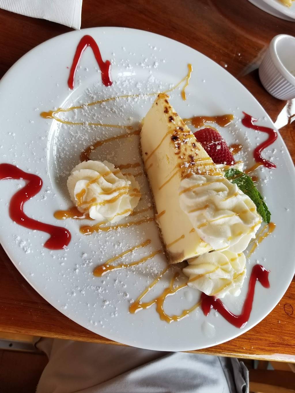 The Seafood Shanty | restaurant | 31 Dock St, Edgartown, MA 02539, USA | 5086278622 OR +1 508-627-8622