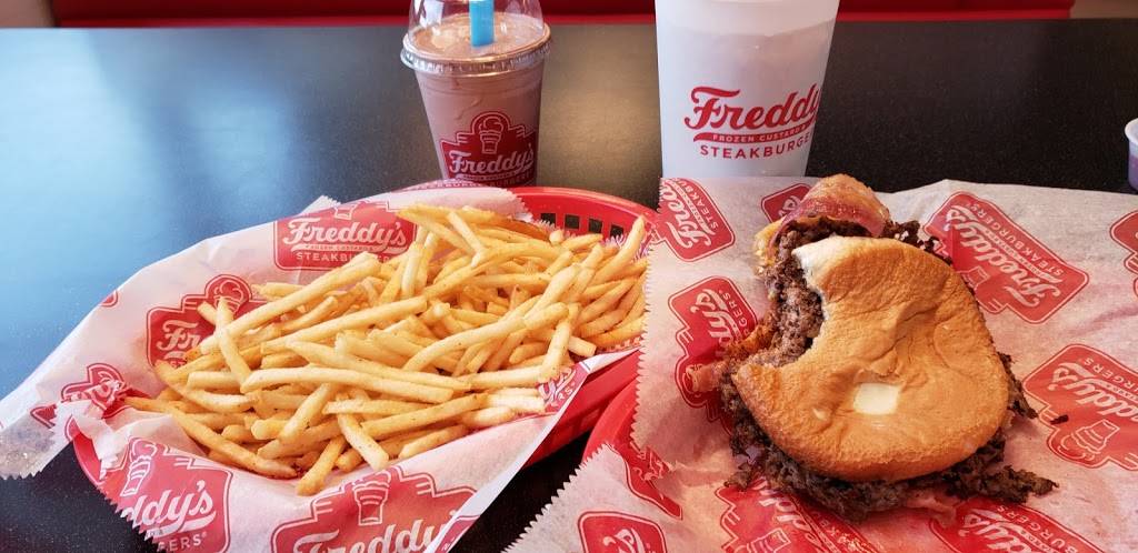 Freddys Frozen Custard & Steakburgers | restaurant | 1007 University Blvd, Suffolk, VA 23435, USA | 7576863900 OR +1 757-686-3900