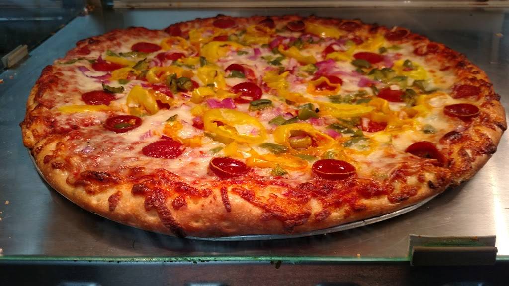 Stadium Pizza & Chicken | restaurant | 1101 N Pontiac Trail, Walled Lake, MI 48390, USA | 2489260266 OR +1 248-926-0266