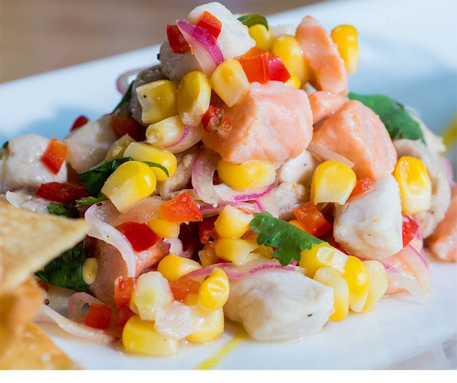 Stripers Waterside Restaurant | restaurant | 133 Ocean Ave, Kennebunkport, ME 04046, USA | 2079673118 OR +1 207-967-3118