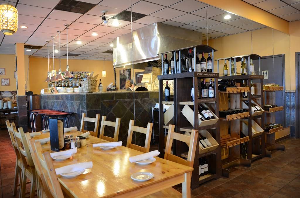 Sals Famous Pizzeria Inc. | restaurant | 1028 E Main St, Brownsburg, IN 46112, USA | 3178588700 OR +1 317-858-8700