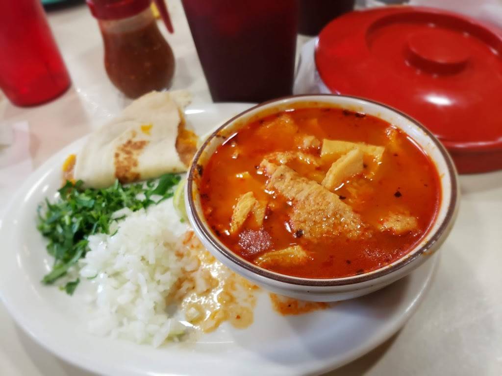 Plaza Tapatia Mexican Grill | restaurant | 9820 Potranco Rd, San Antonio, TX 78251, USA | 2104629792 OR +1 210-462-9792