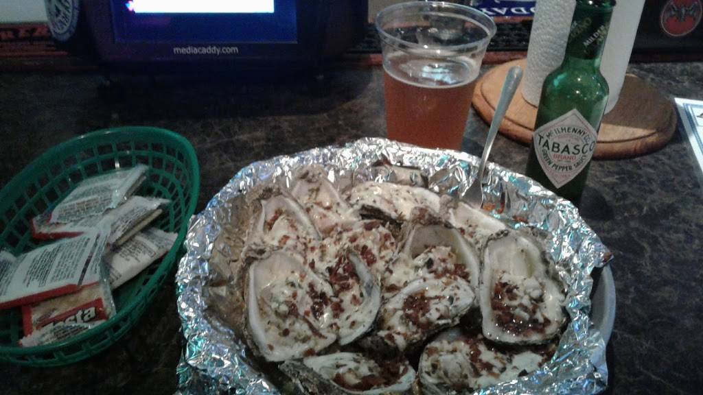 Thirsty Oyster | restaurant | 1 S Atlantic Ave, Cocoa Beach, FL 32931, USA | 3216133048 OR +1 321-613-3048