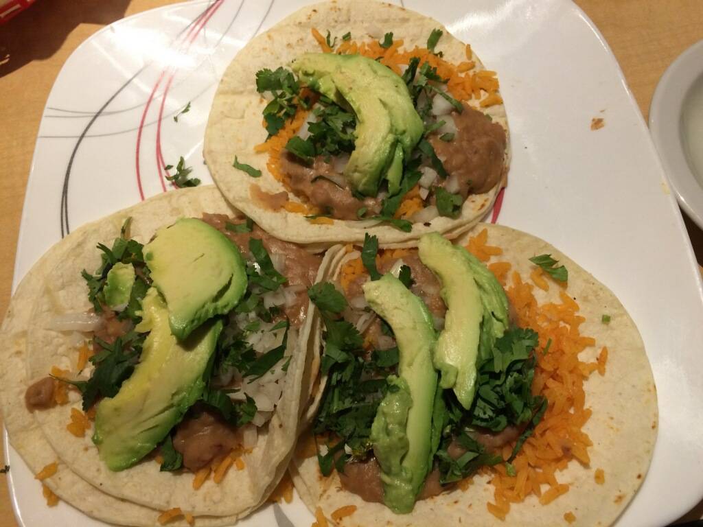 La Esperanza | restaurant | 1636 N Ironwood Dr, South Bend, IN 46635, USA | 5742730345 OR +1 574-273-0345