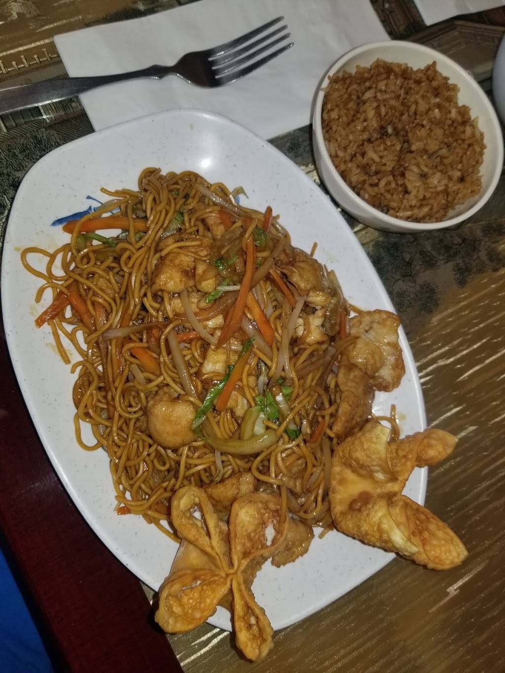 China House Restaurant | restaurant | 250 Paperjack Dr, New Richmond, WI 54017, USA | 7152467989 OR +1 715-246-7989