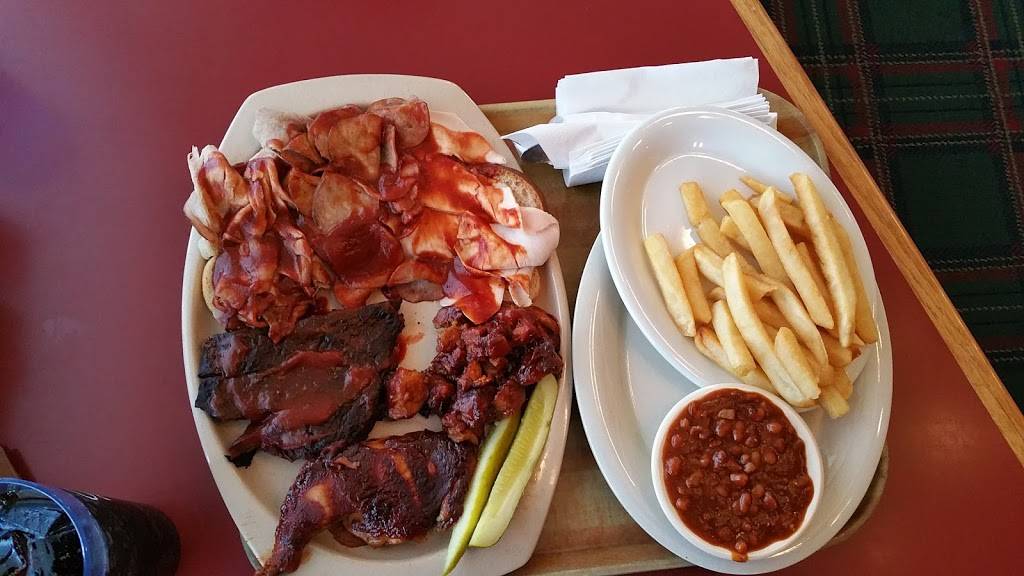 Zarda Bar-B-Q | restaurant | 214 NW Hwy 7, Blue Springs, MO 64014, USA | 8162299999 OR +1 816-229-9999