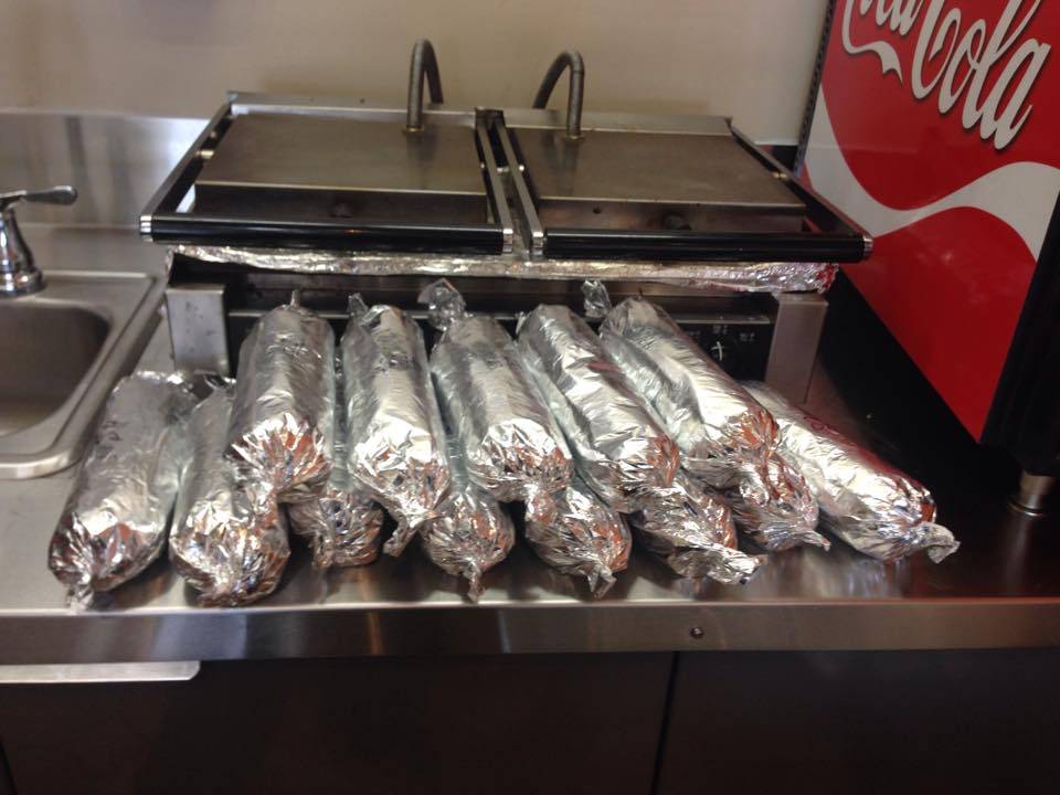 Zesty Pita - Shawarma & Halal Grill | restaurant | 4033 New St, Burlington, ON L7L 1S8, Canada | 9055921555 OR +1 905-592-1555