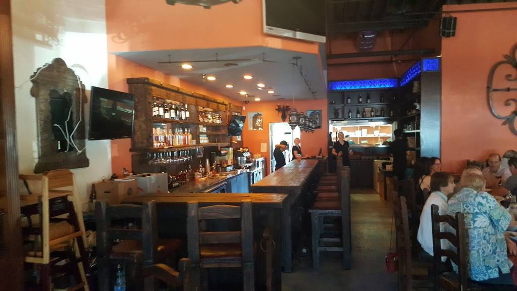 Medii Kitchen | restaurant | 116 S Fairmont Blvd, Anaheim, CA 92808, USA | 7149744633 OR +1 714-974-4633