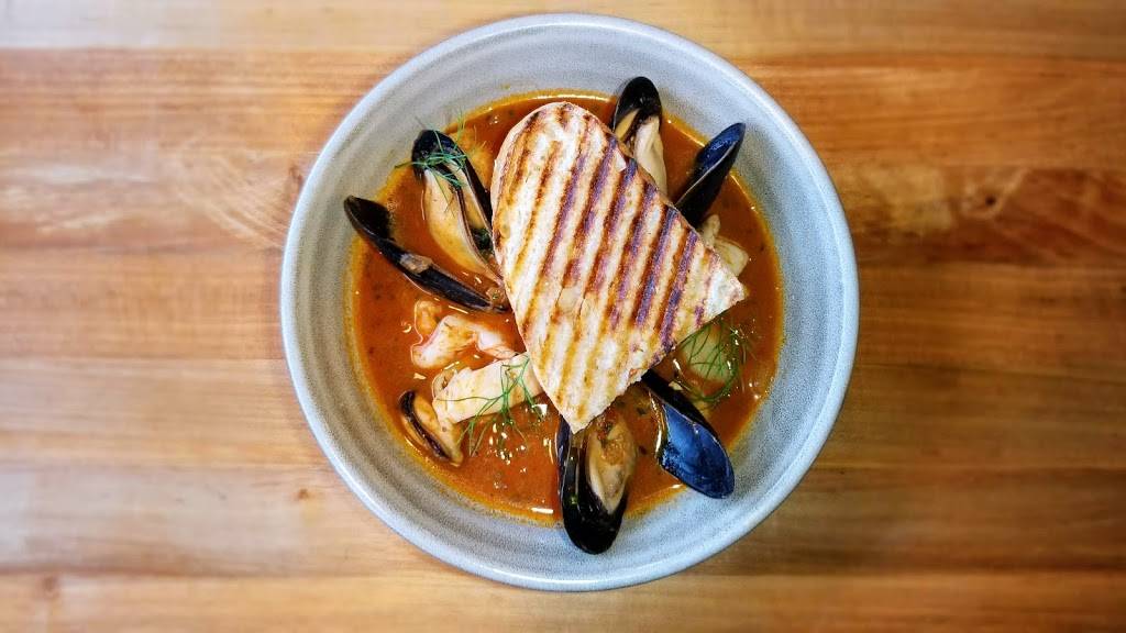 Michaels on 7th | restaurant | 2217 7th Ave, Vero Beach, FL 32960, USA | 7722138554 OR +1 772-213-8554