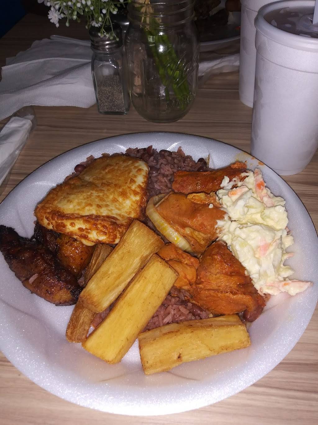 La Hormiga de Oro | meal delivery | 12106 SW 117th Ct, Miami, FL 33186, USA | 3052539774 OR +1 305-253-9774