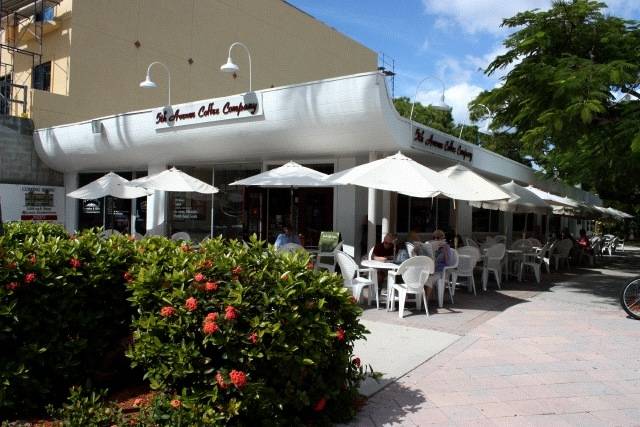 5th Avenue Coffee Co & 6th Street Diner | restaurant | 599 5th Ave S, Naples, FL 34102, USA | 2392615757 OR +1 239-261-5757