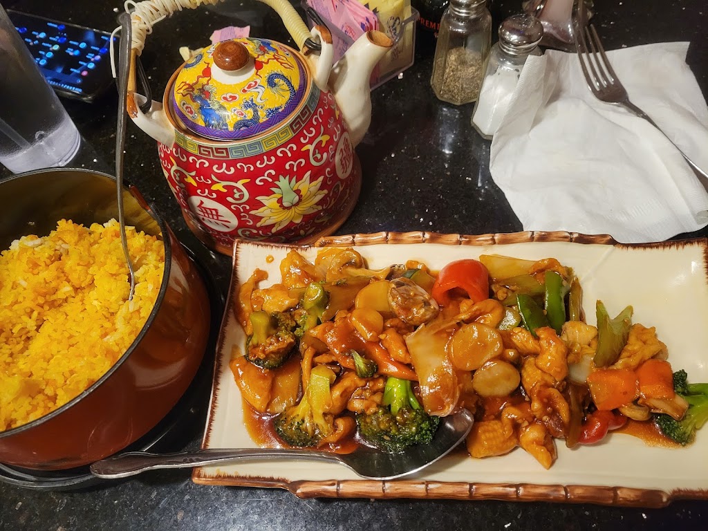 Wah Wok Chinese Food | restaurant | 8110 Colorado Blvd #5, Firestone, CO 80520, USA | 3038335817 OR +1 303-833-5817