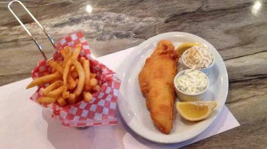 Brasserie Chez Burkys | restaurant | 4535 Avenue Thibault #7, Saint-Hubert, QC J3Y 7N1, Canada | 4508128118 OR +1 450-812-8118