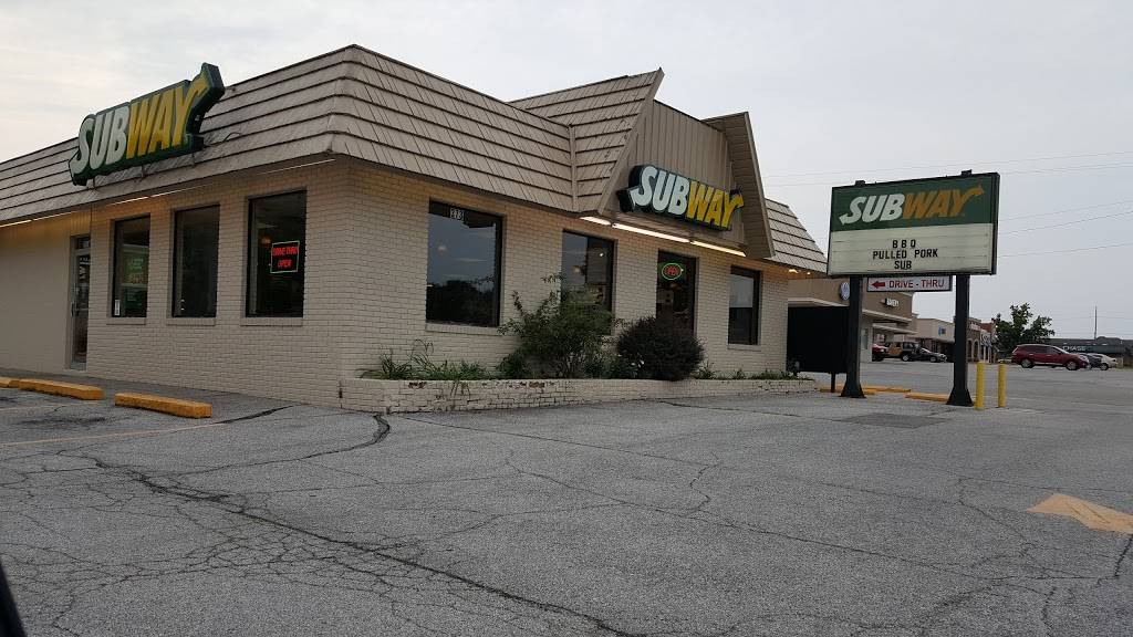 Subway | restaurant | 373 S State Rd 135, Greenwood, IN 46142, USA | 3178876166 OR +1 317-887-6166